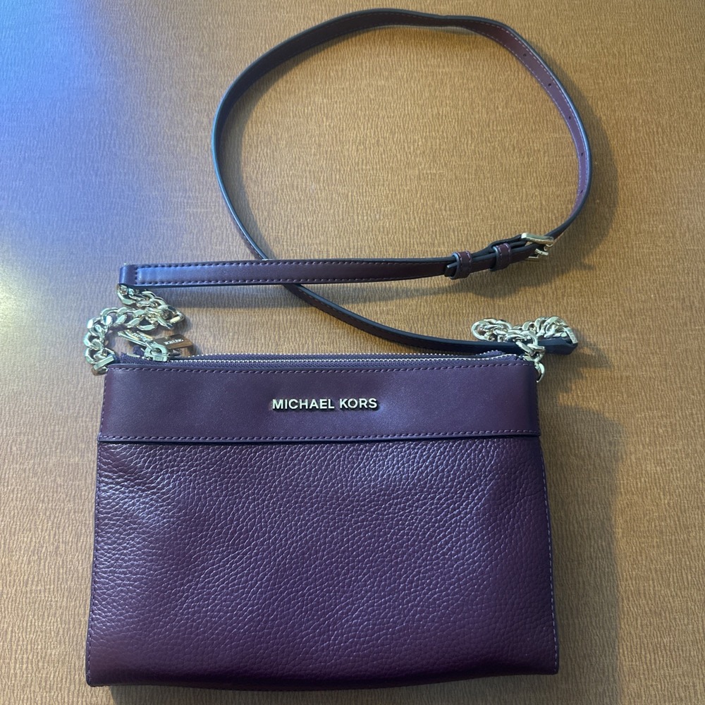 Michael Kors Burgundy Crossbody Bag w Gold Chain and Wallet Section Inside EXCEL